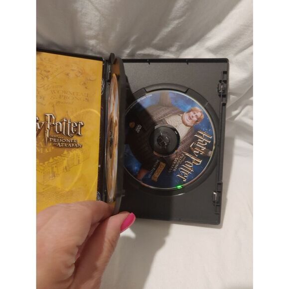Harry Potter and the Prisoner of Azkaban 2 Disc Set Full screen (DVD, 2004). - Picture 3 of 4